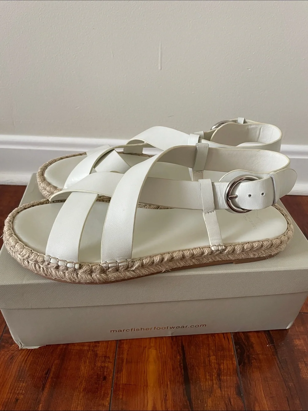 NEW Marc Fisher Tallia White Leather Espadrille Sandals